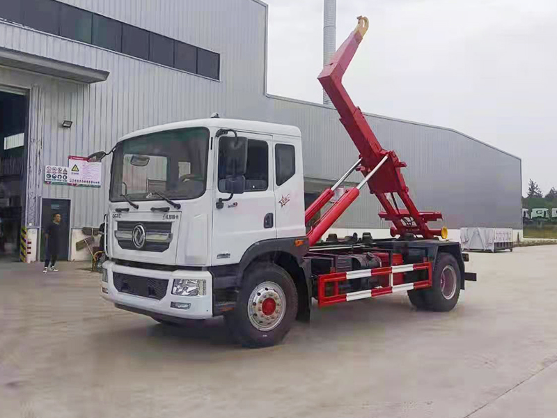 10/12方勾臂垃圾車-東風D9