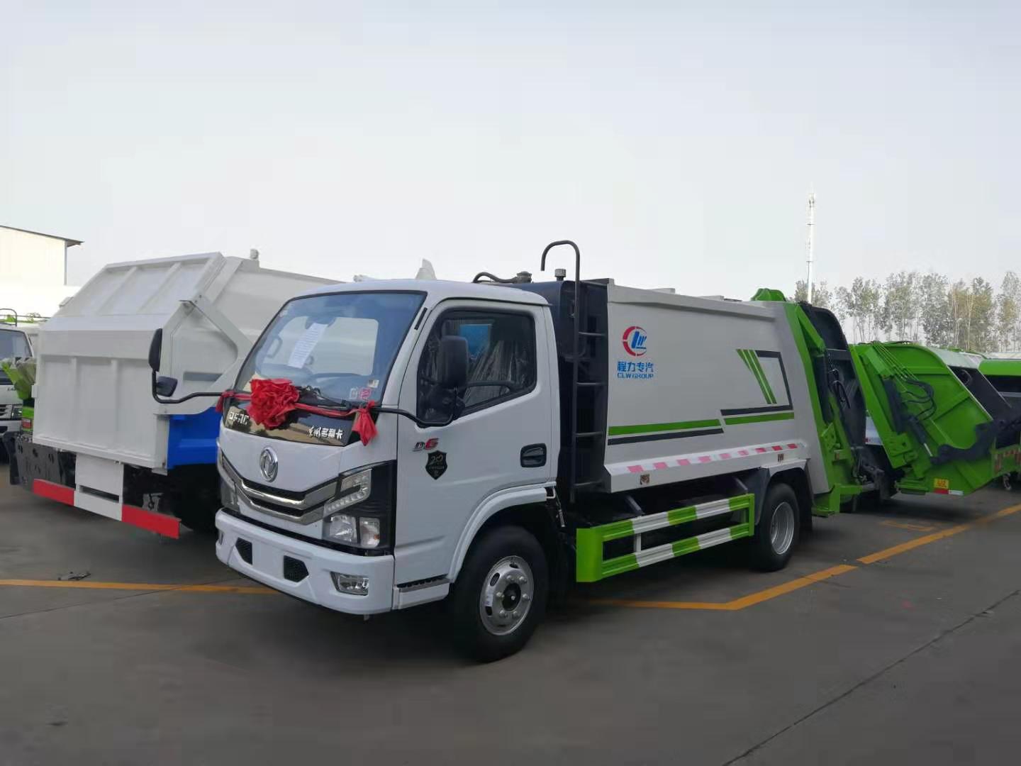 東風6方黃牌壓縮式垃圾車